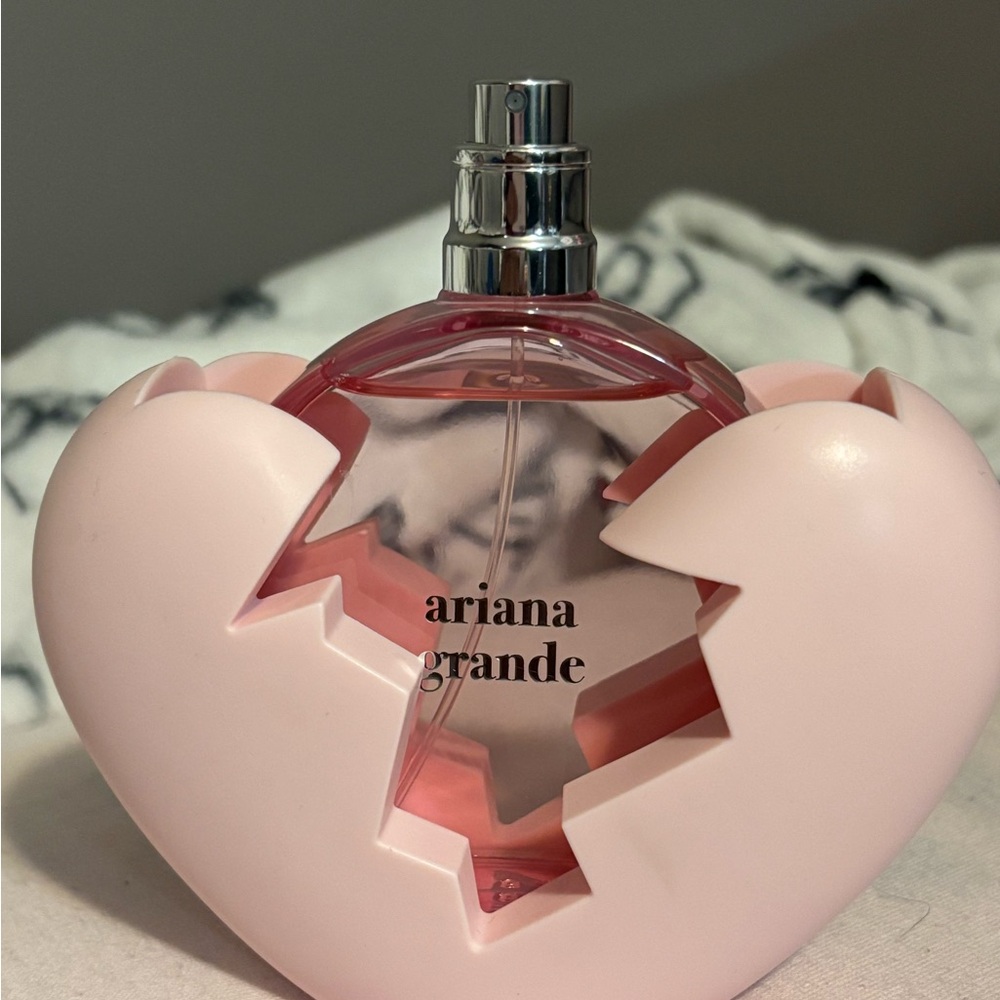 Ariana Grande Pink Heart Perfume